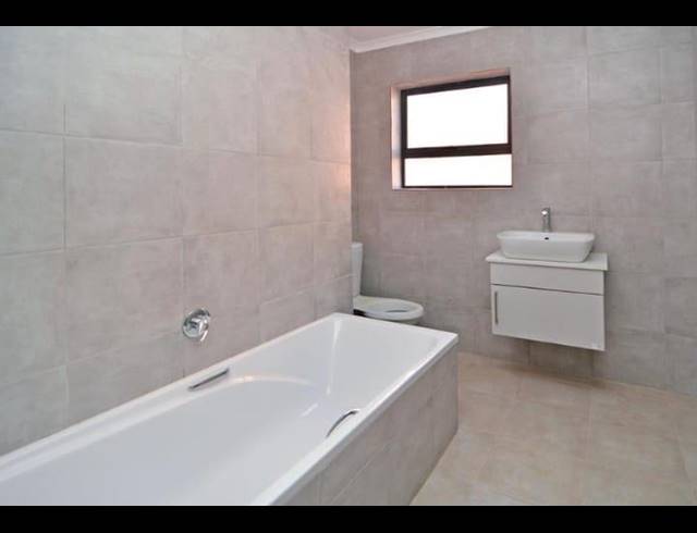 3 BEDROOM PROPERTY TO RENT IN GROBLERPARK